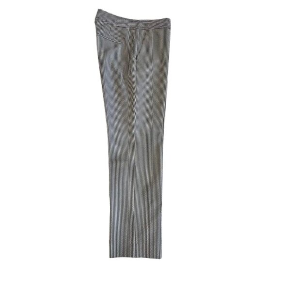 Ann Taylor Women' 6 Devin Fit Blue & White Striped Seersucker Cotton Capri Pants - Picture 1 of 13